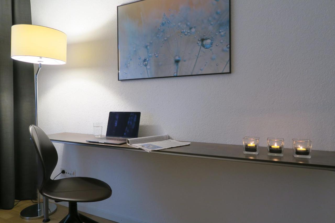 Zurich Furnished Homes ภายนอก รูปภาพ
