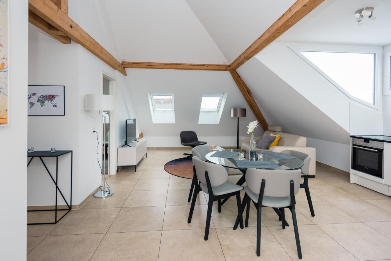 Zurich Furnished Homes ภายนอก รูปภาพ