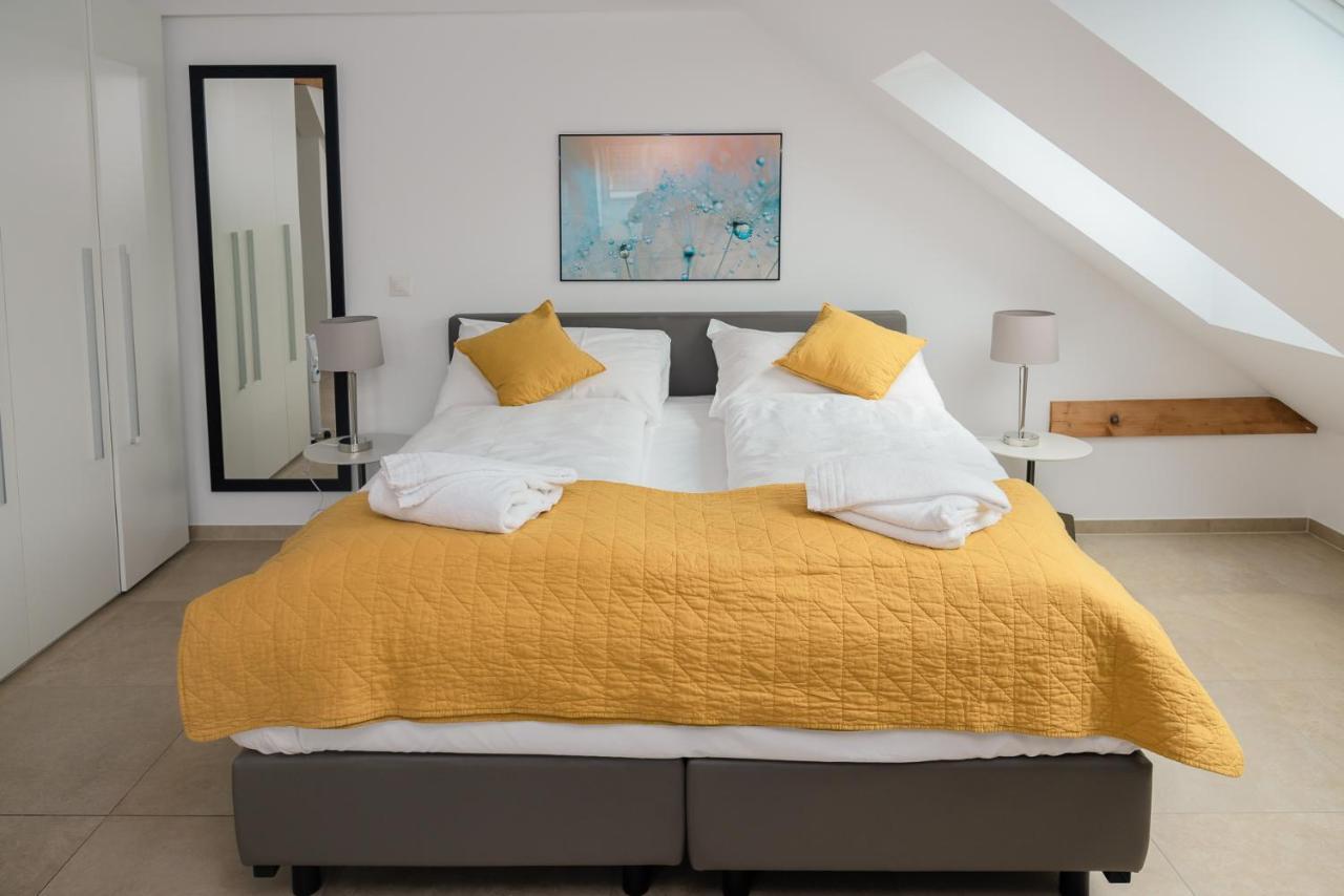 Zurich Furnished Homes ภายนอก รูปภาพ